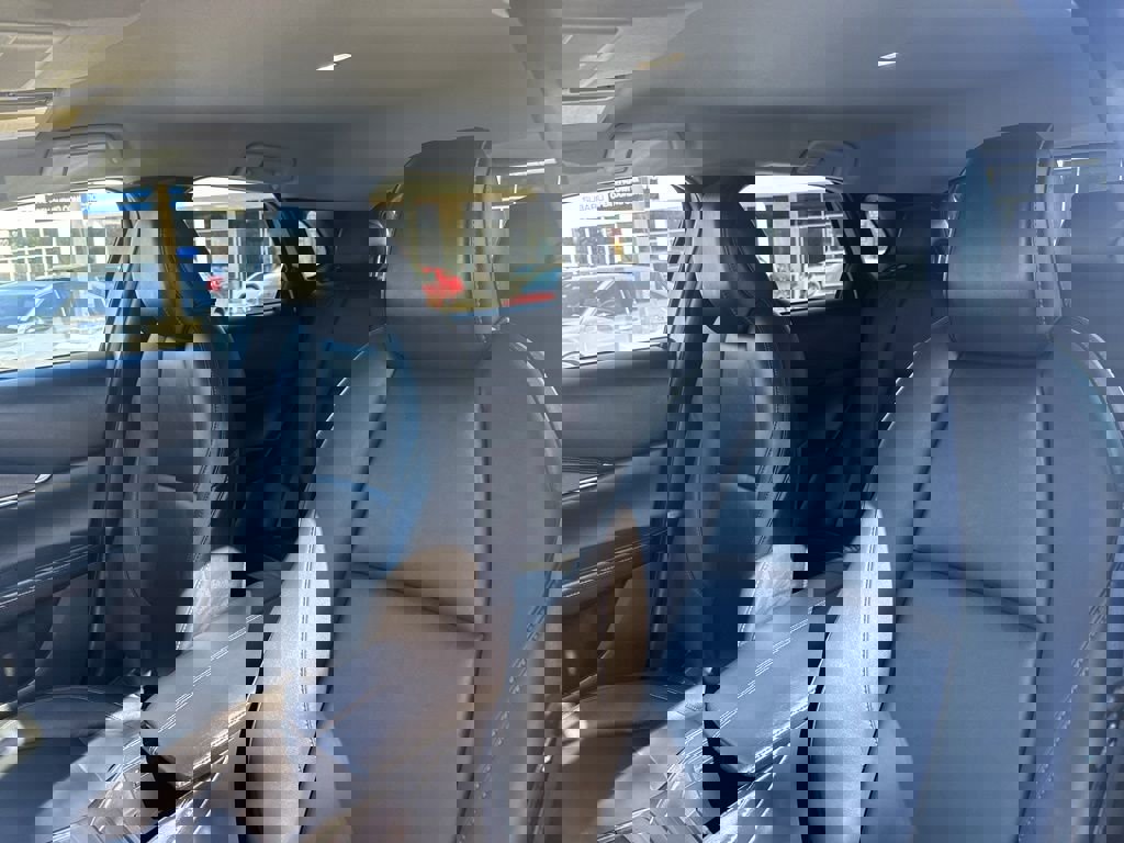 Used 2023 MAZDA CX-30 AWD 2.5 S w/ Select Package image 21