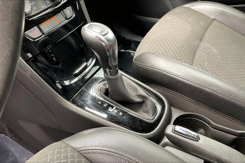 Used 2018 Buick Encore Sport Touring FWD image 15