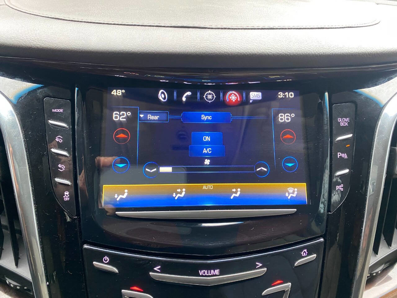 Used 2017 Cadillac Escalade ESV 2WD image 35