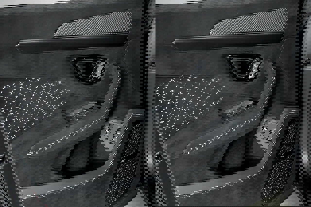 Used 2024 Lamborghini Urus Performante image 18