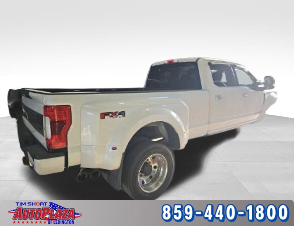 Used 2019 Ford F450 Limited image 3