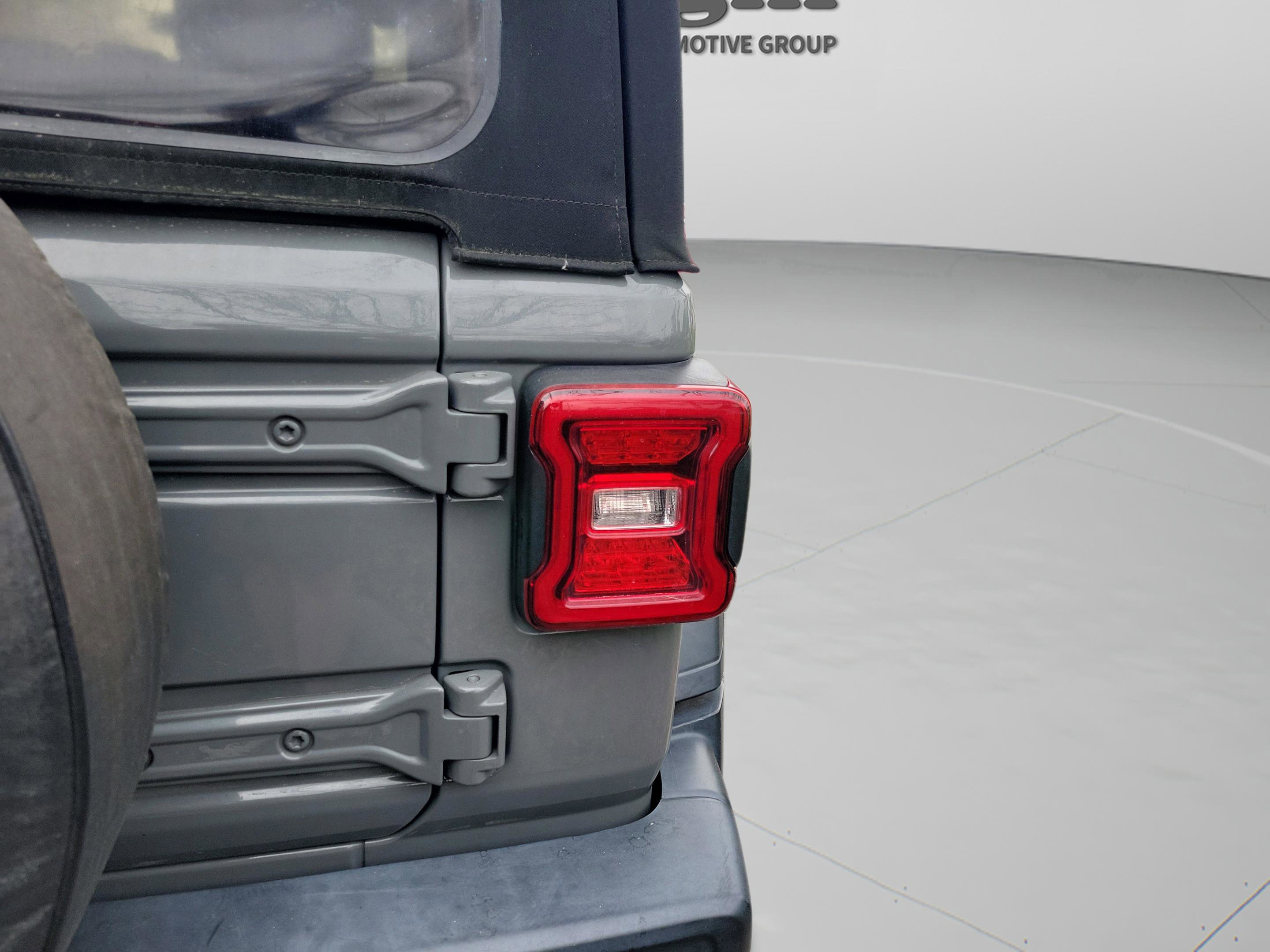 Used 2018 Jeep Wrangler Unlimited Sport S image 17