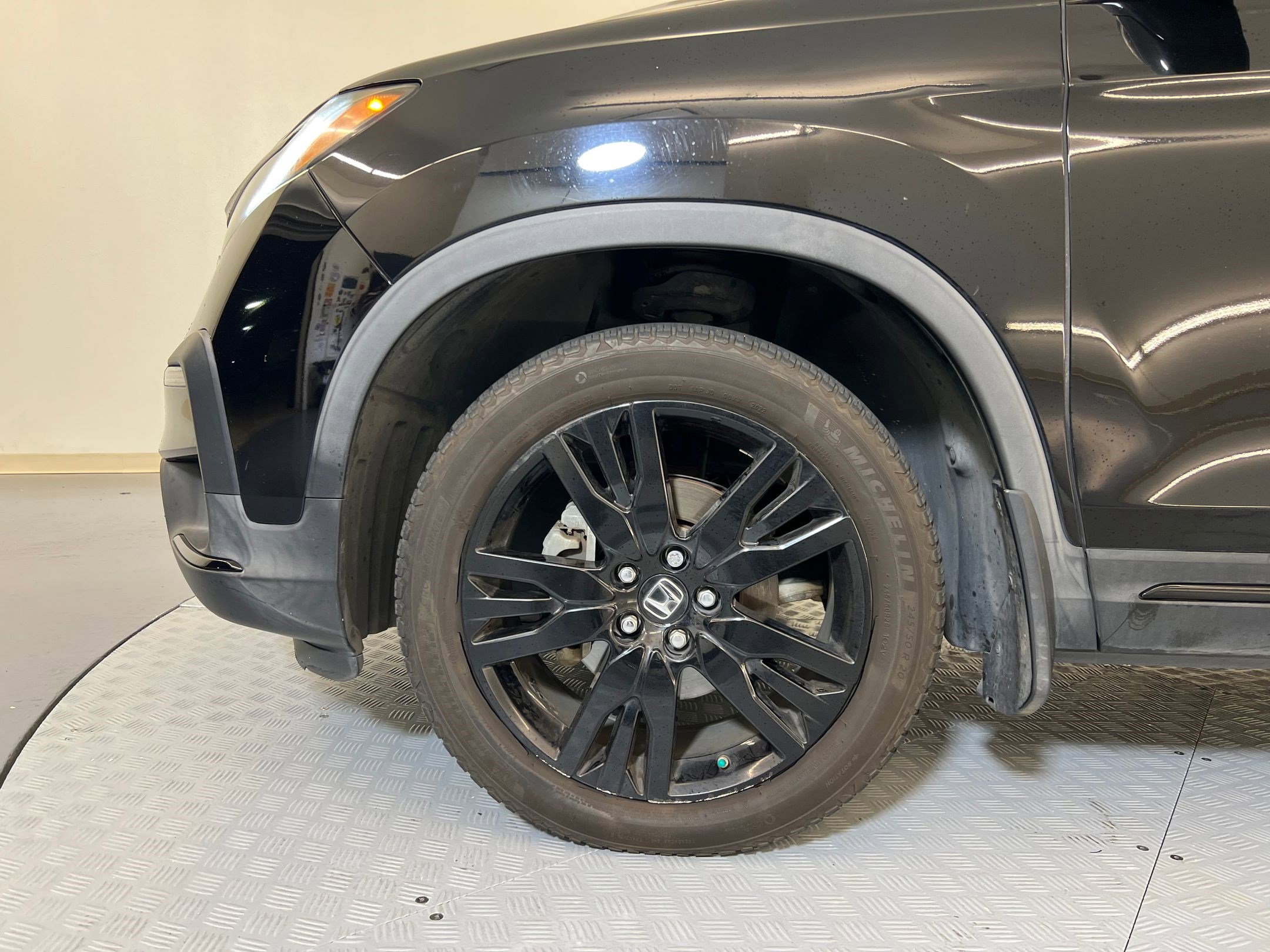 Used 2020 Honda Pilot Black Edition image 9