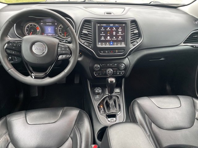 Used 2023 Jeep Cherokee Altitude Lux image 3