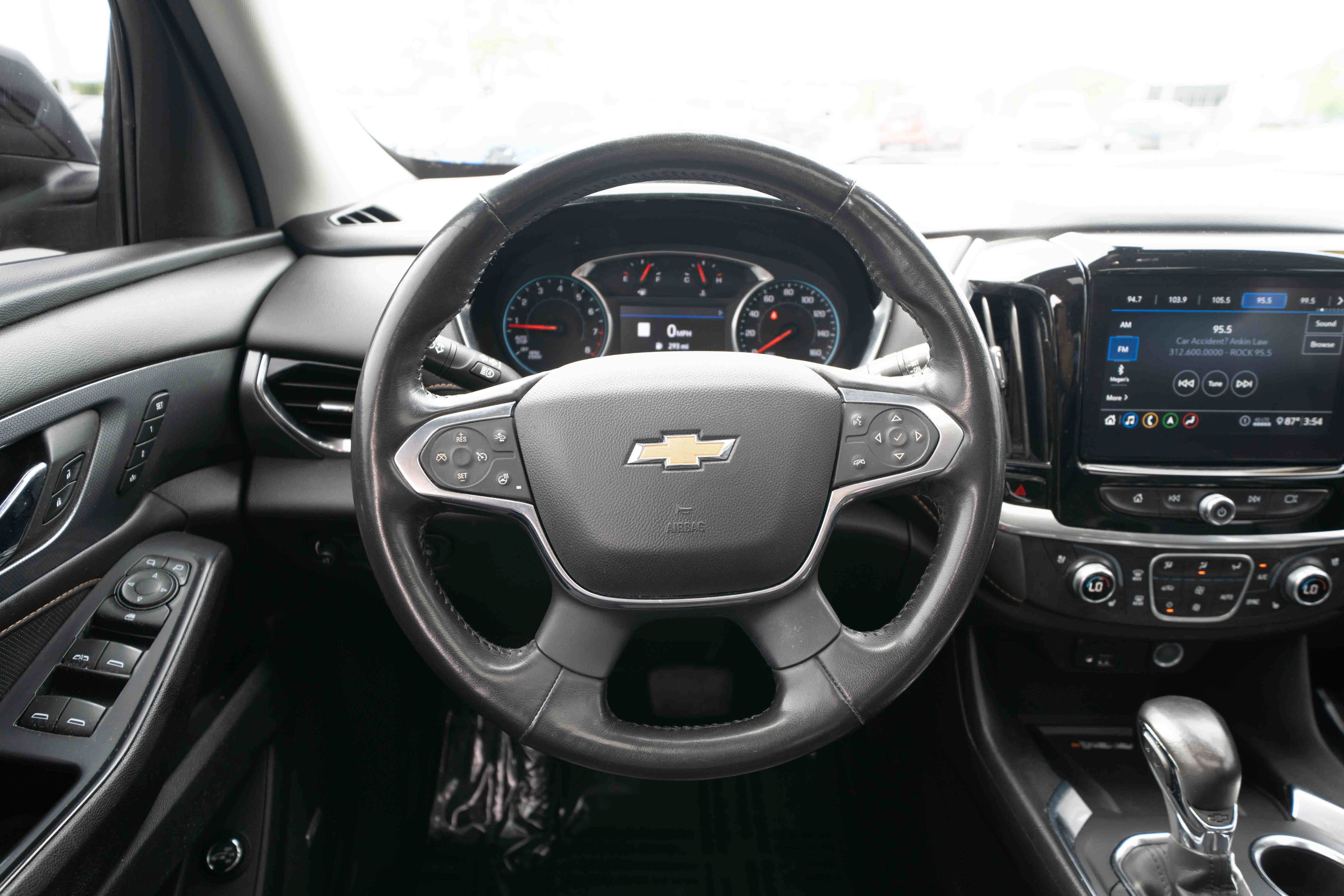 Used 2021 Chevrolet Traverse Premier w/ Redline Edition AWD/4WD image 21
