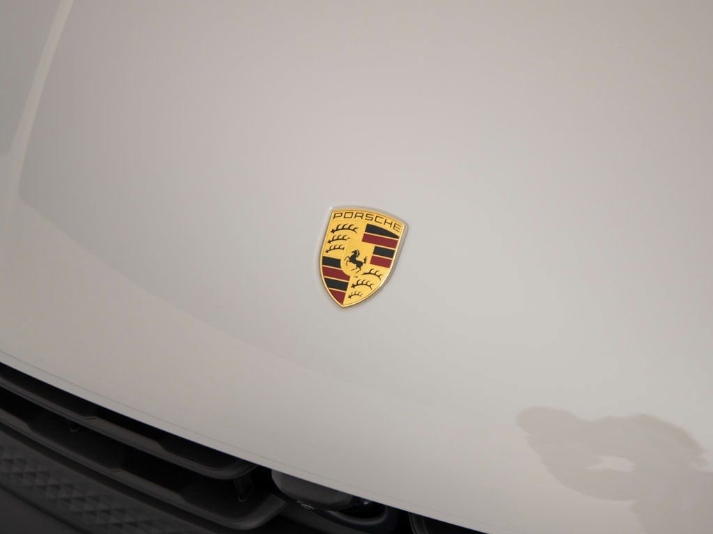 New 2026 Porsche Macan GTS image 41