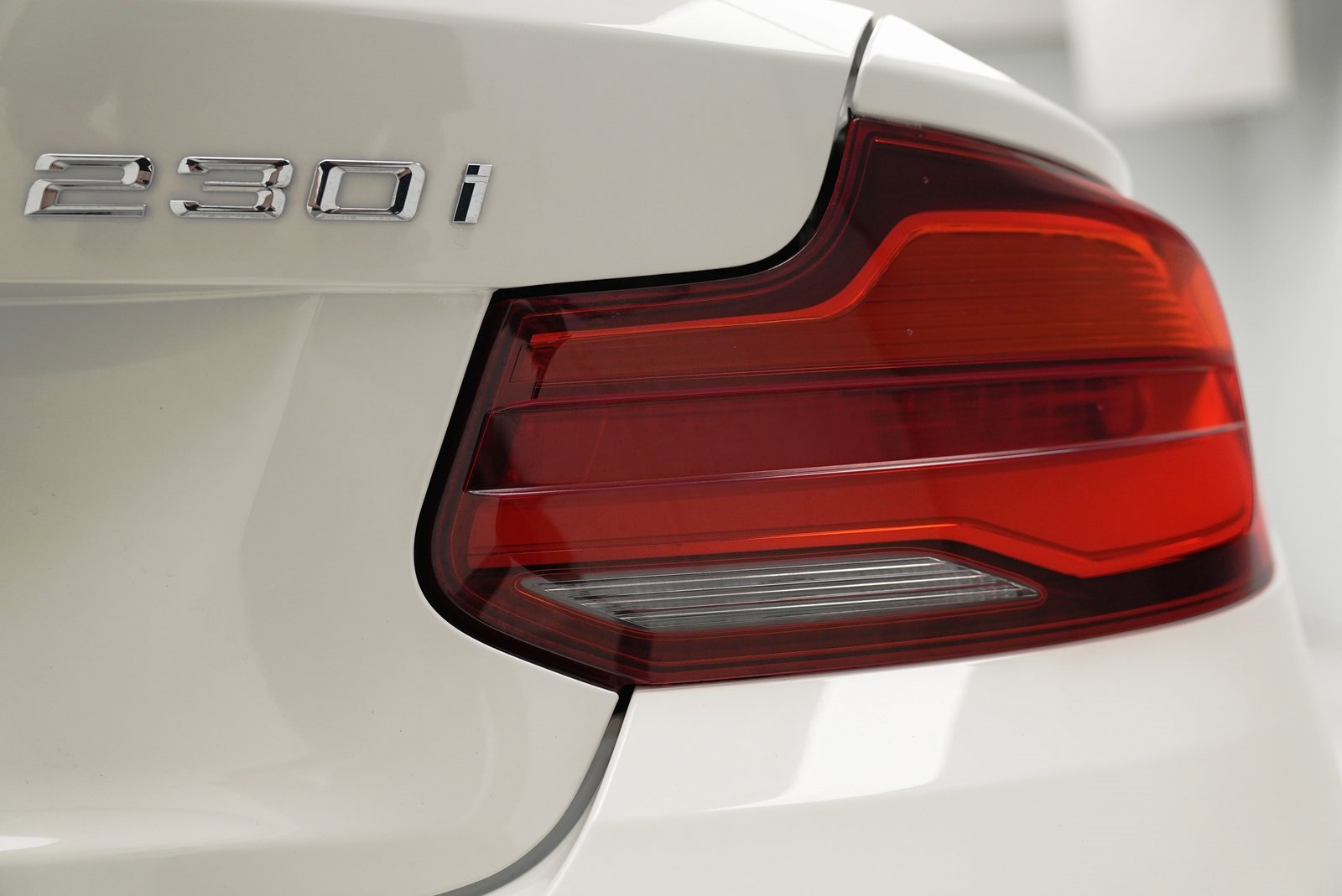 Used 2019 BMW 230i xDrive Coupe w/ Convenience Package image 11