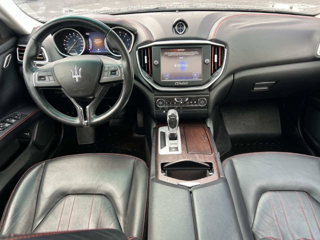 Used 2016 Maserati Ghibli S Q4 AWD/4WD image 13