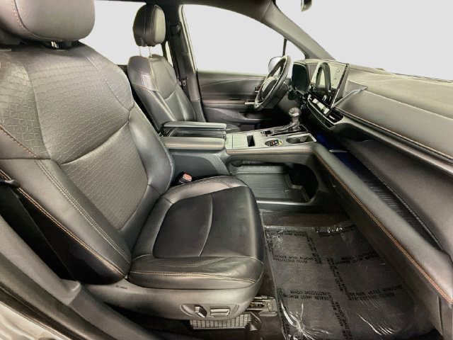 Certified 2021 Toyota Sienna XSE FWD image 32