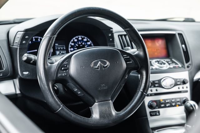 Used 2014 INFINITI Q60 Journey w/ Premium Package RWD image 2