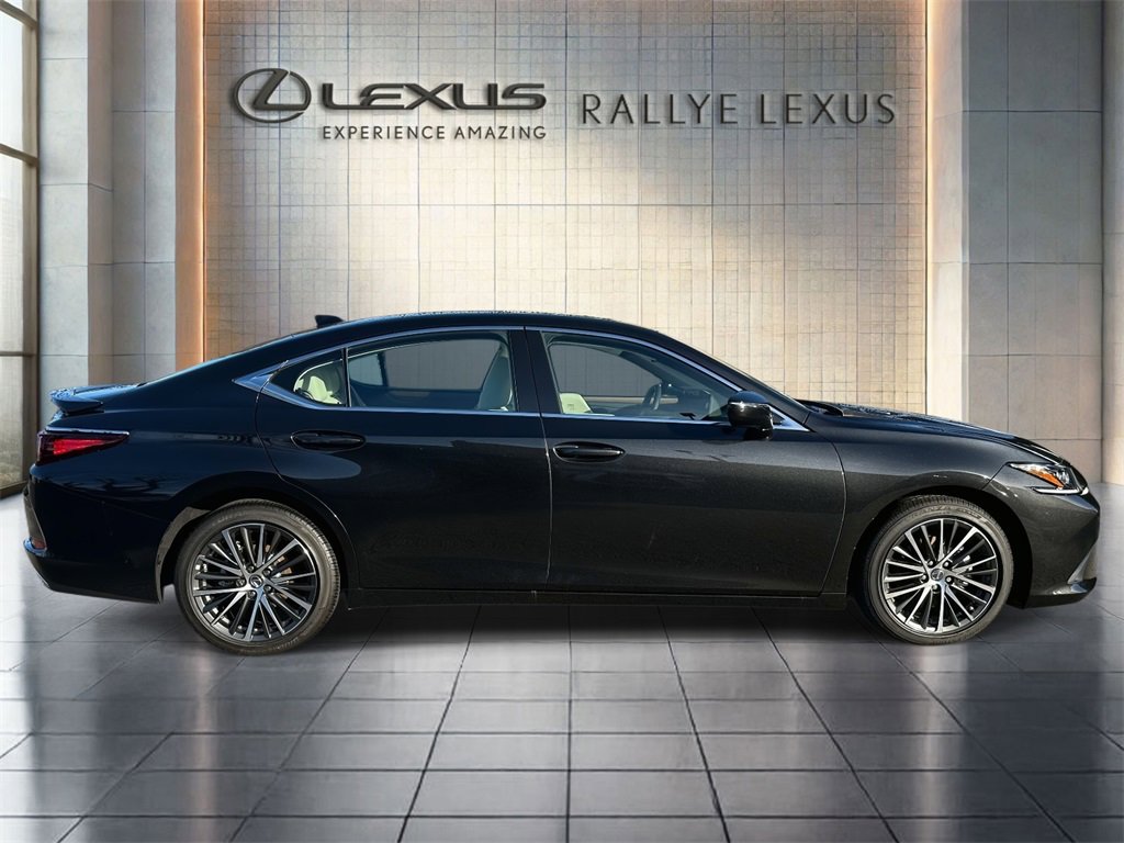 New 2025 Lexus ES 350 w/ Premium Package image 2