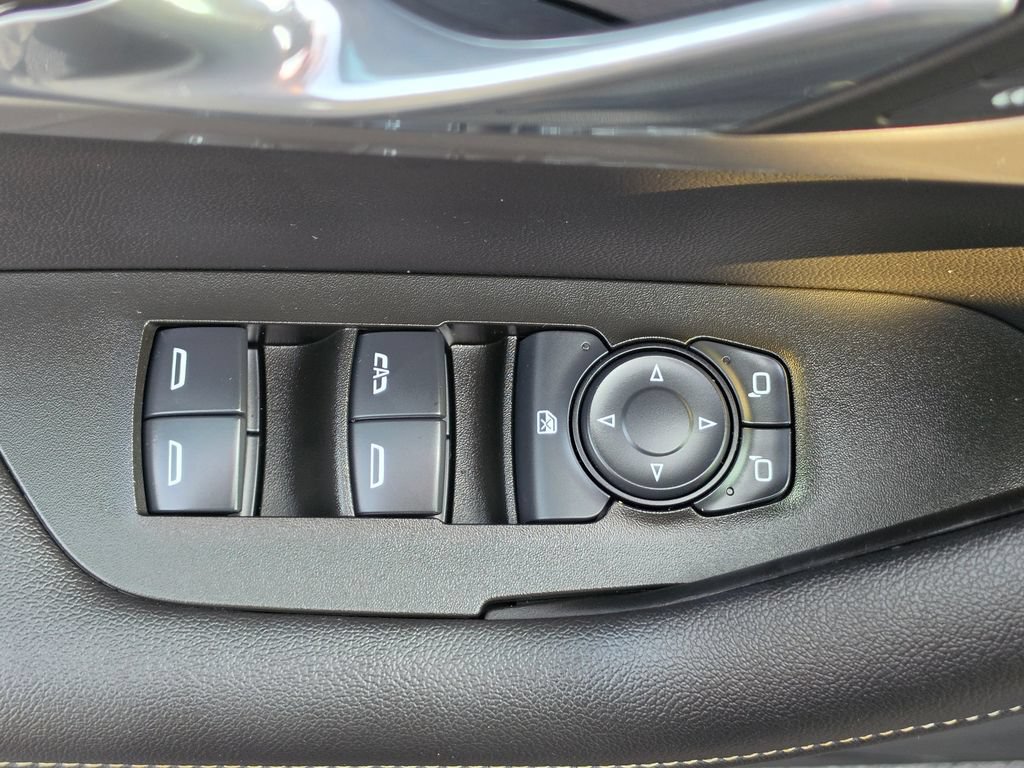 Used 2024 Chevrolet Blazer LT w/ Driver Confidence Package FWD image 13