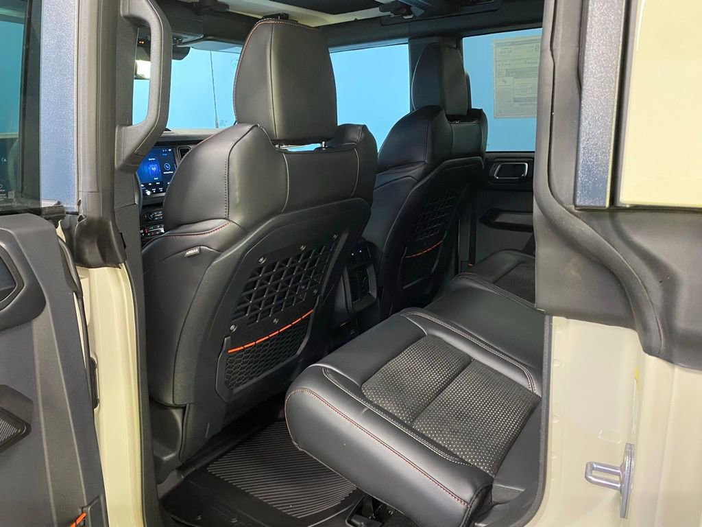 New 2025 Ford Bronco Raptor w/ Interior Carbon Fiber Pack AWD/4WD image 33