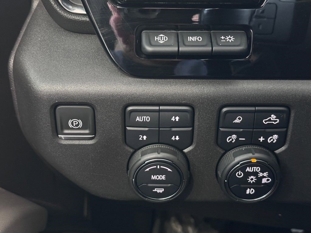 Certified 2022 Chevrolet Silverado 1500 ZR2 w/ Technology Package image 24