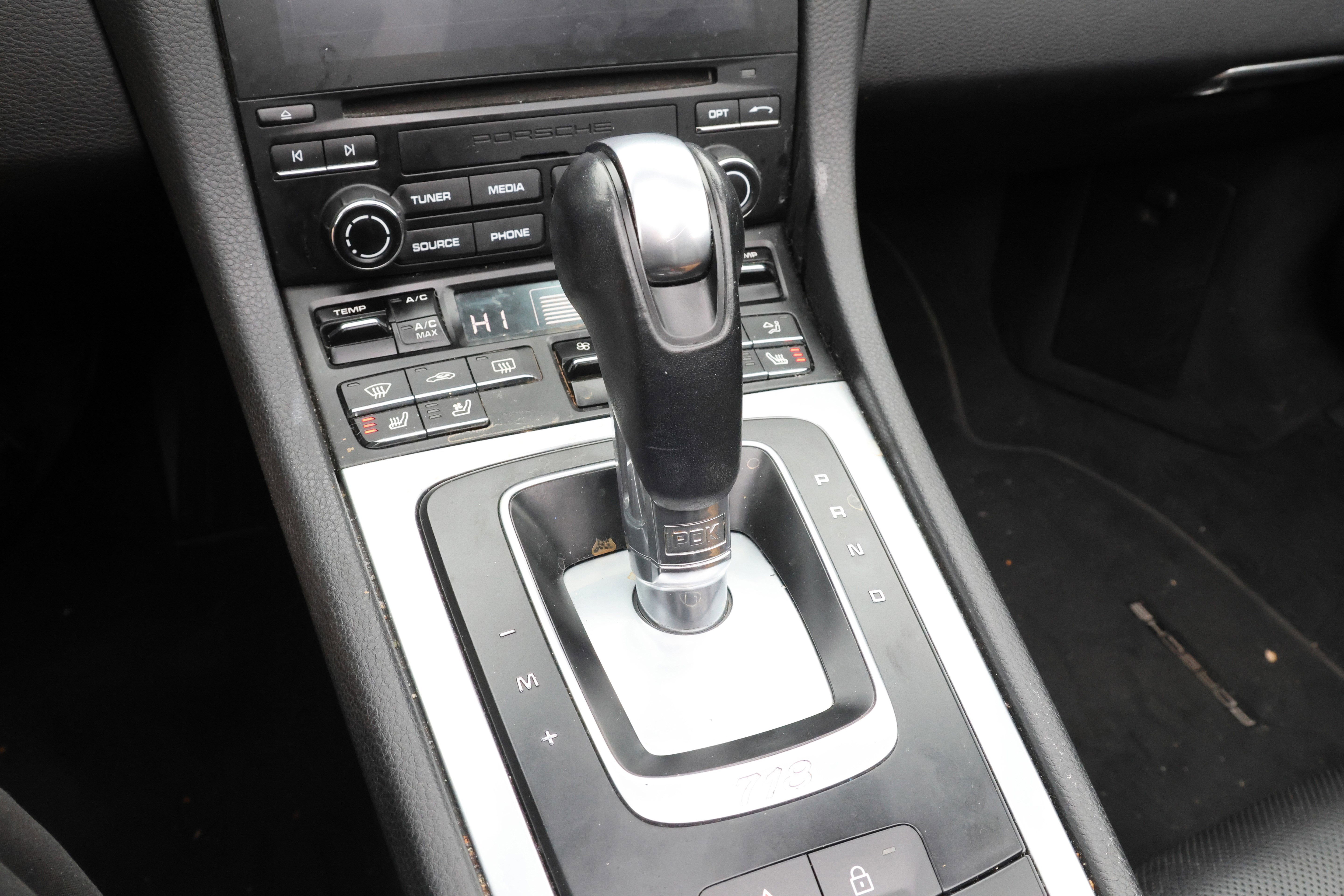 Used 2021 Porsche 718 Boxster image 27