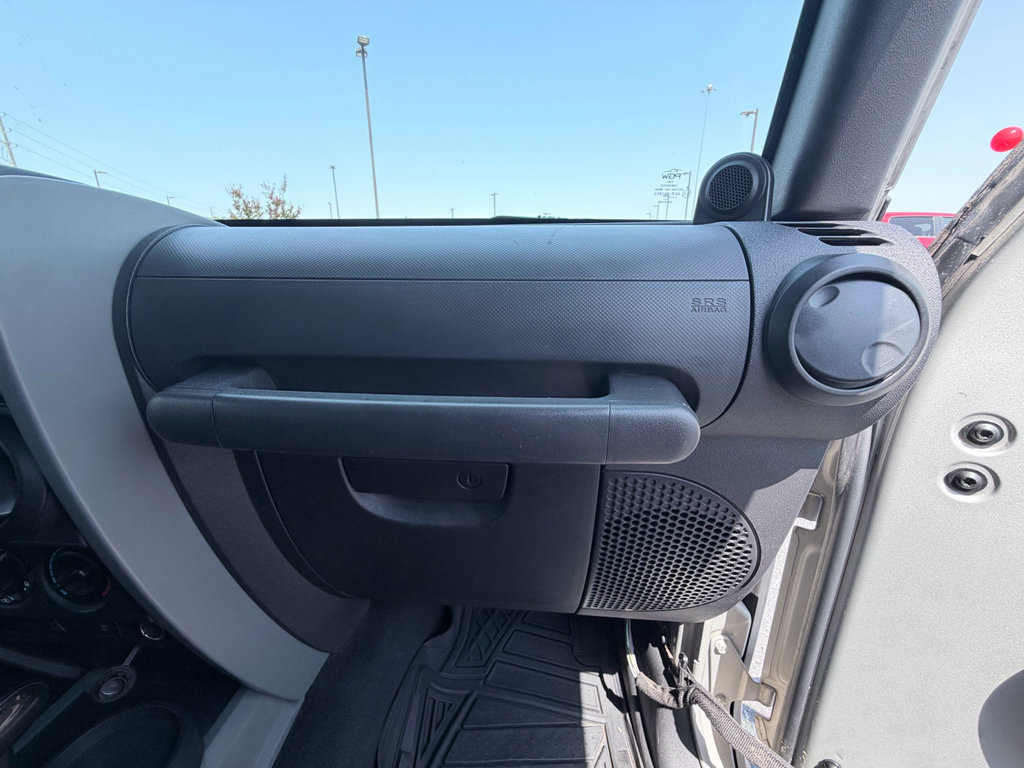 Used 2007 Jeep Wrangler X AWD/4WD image 17