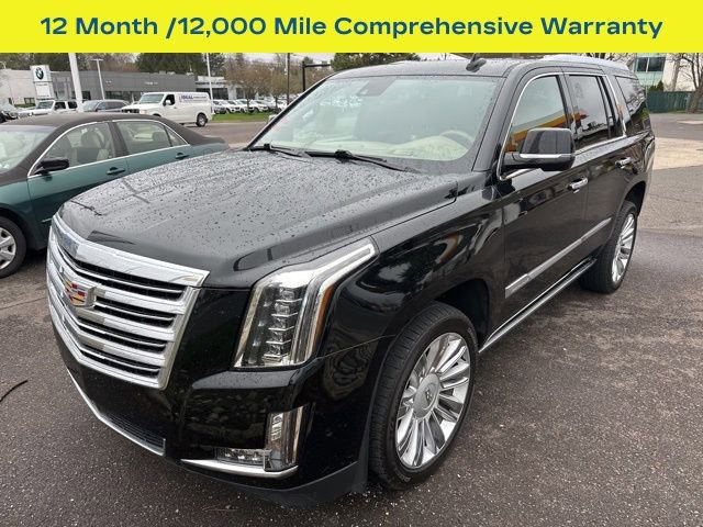 Used 2020 Cadillac Escalade Platinum image 3