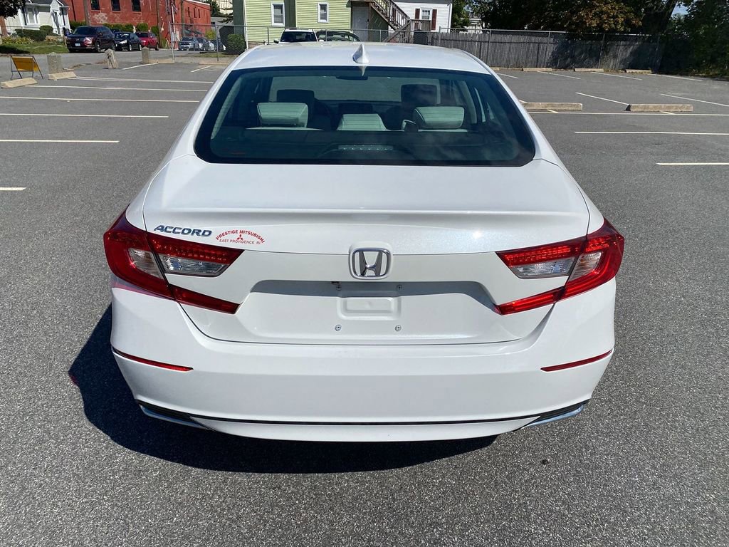 Used 2018 Honda Accord EX image 6