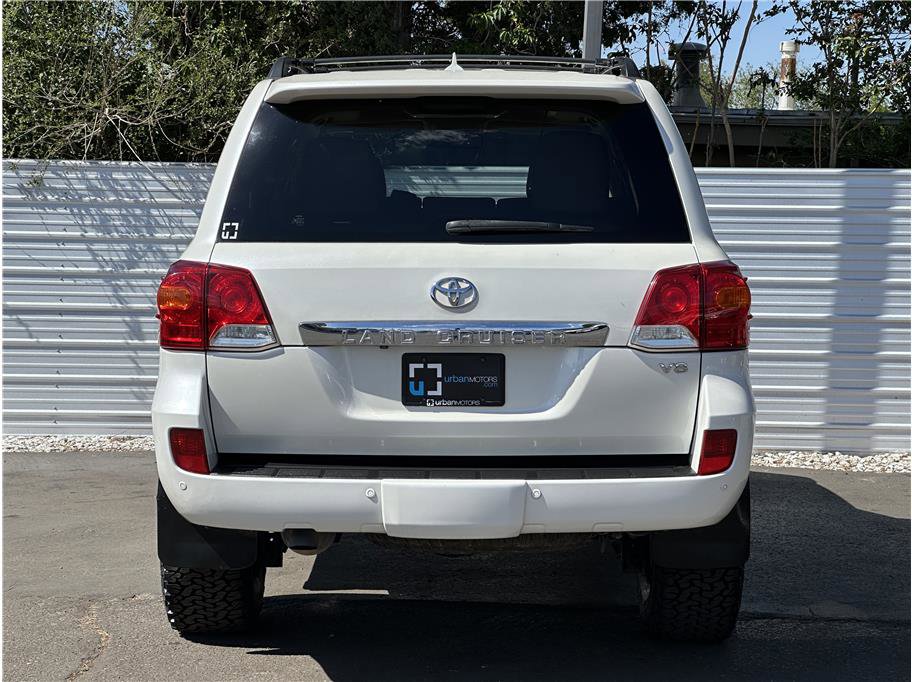 Used 2013 Toyota Land Cruiser AWD/4WD image 11