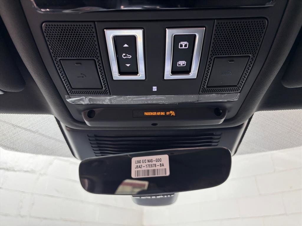 New 2026 Jaguar F-PACE R-Dynamic S image 12