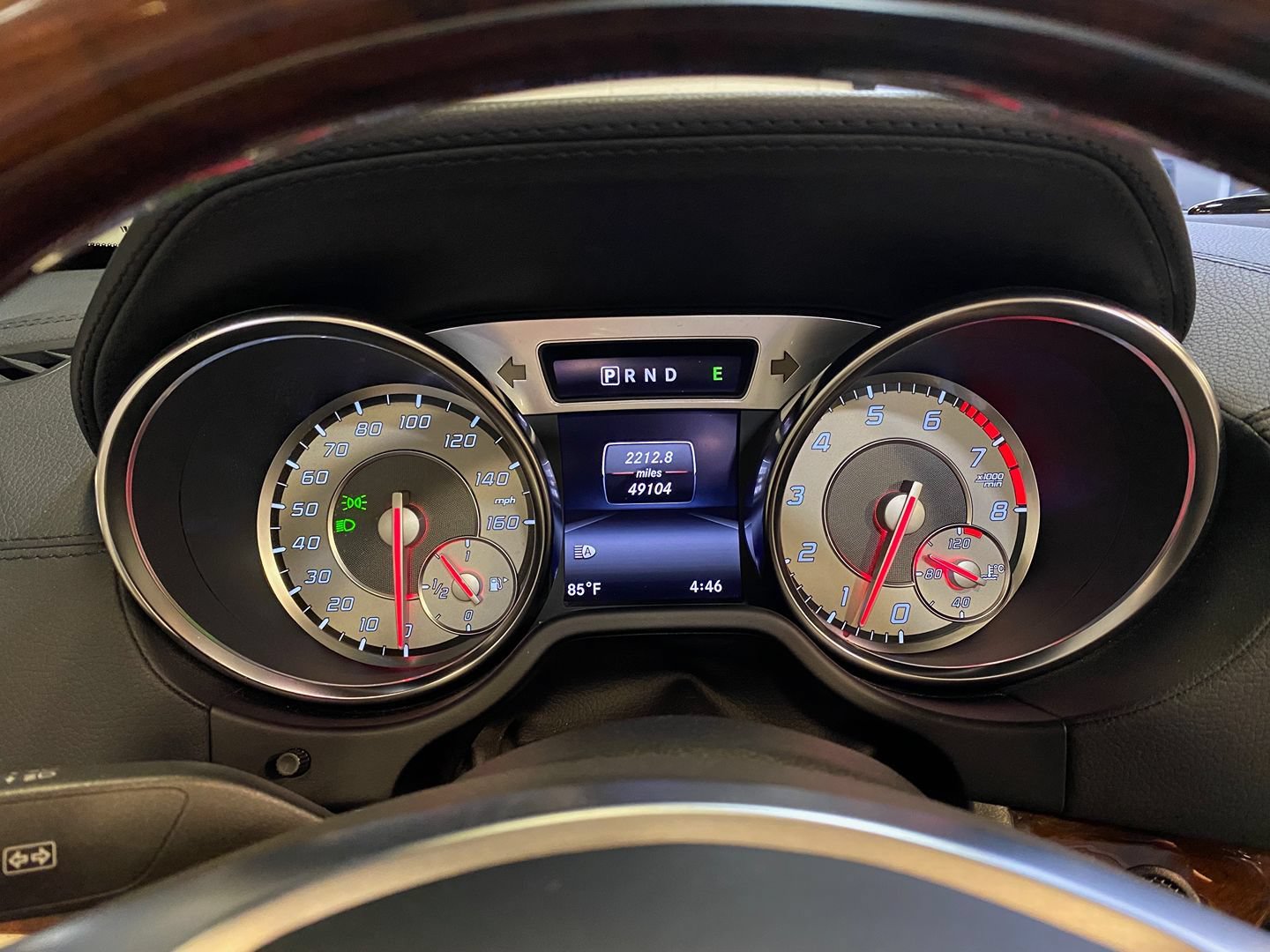 Used 2014 Mercedes-Benz SL 550 image 27