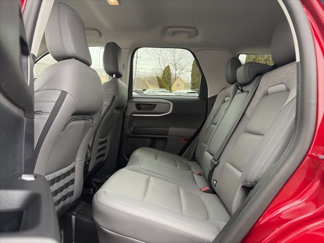 Used 2025 Ford Bronco Sport Badlands image 16