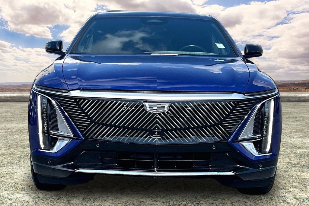 Certified 2024 Cadillac Lyriq Tech w/ Driver Assist Package AWD/4WD image 2