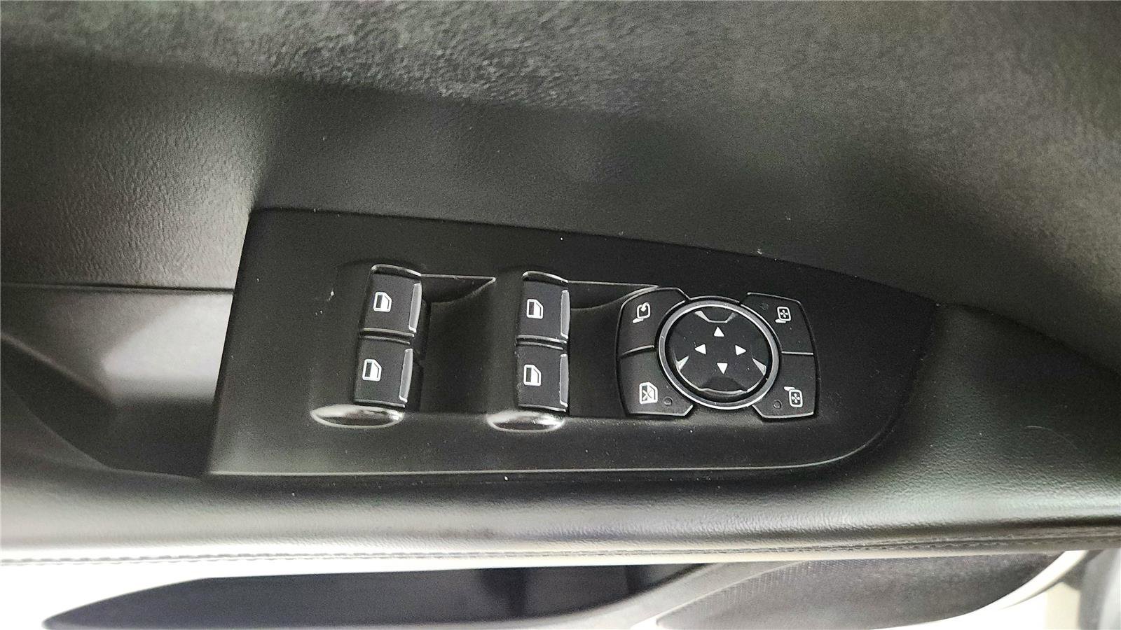 Used 2022 Lincoln Nautilus Reserve w/ Equipment Group 201A image 14