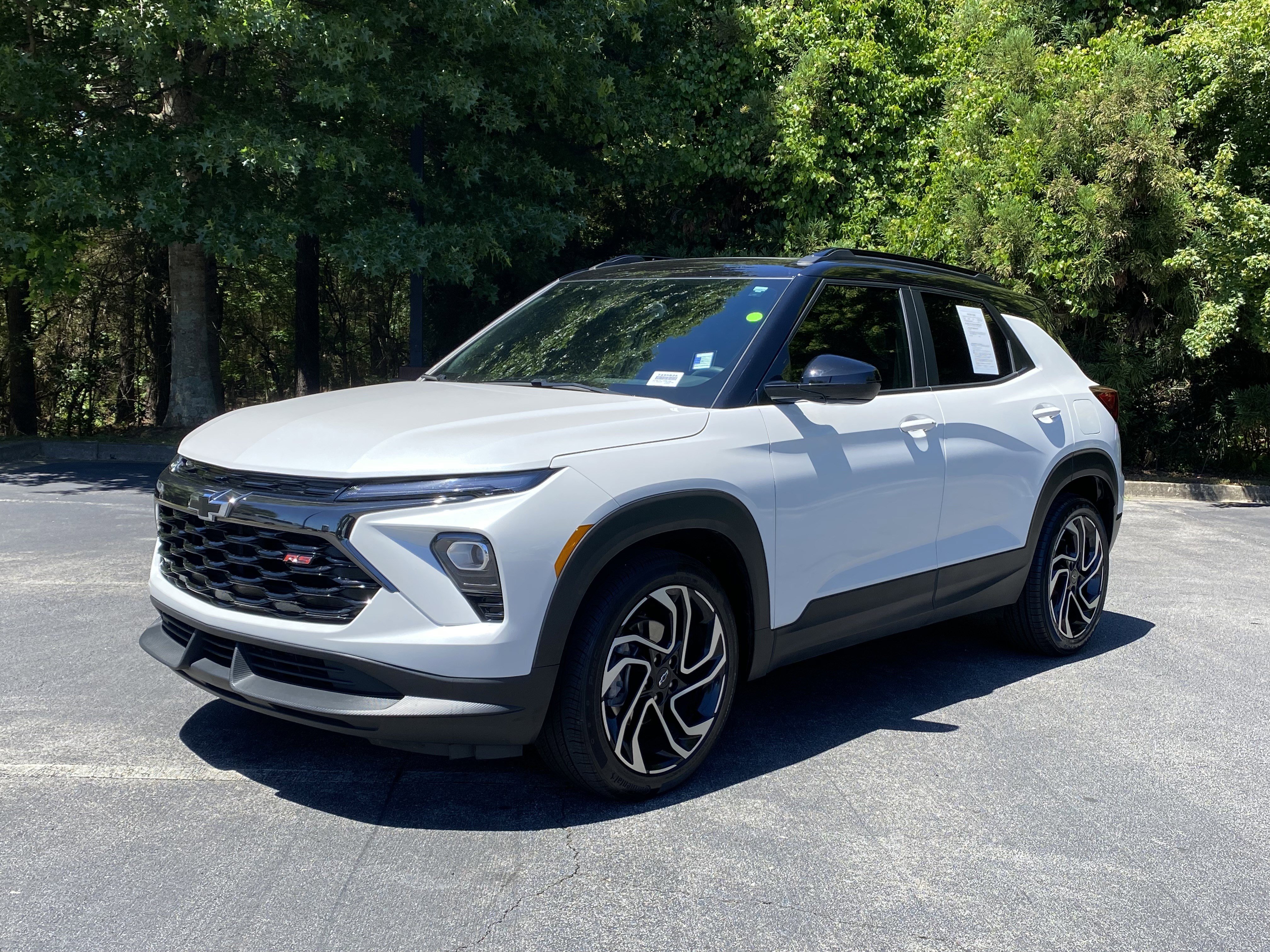 Used 2025 Chevrolet TrailBlazer RS w/ Convenience Package FWD image 5