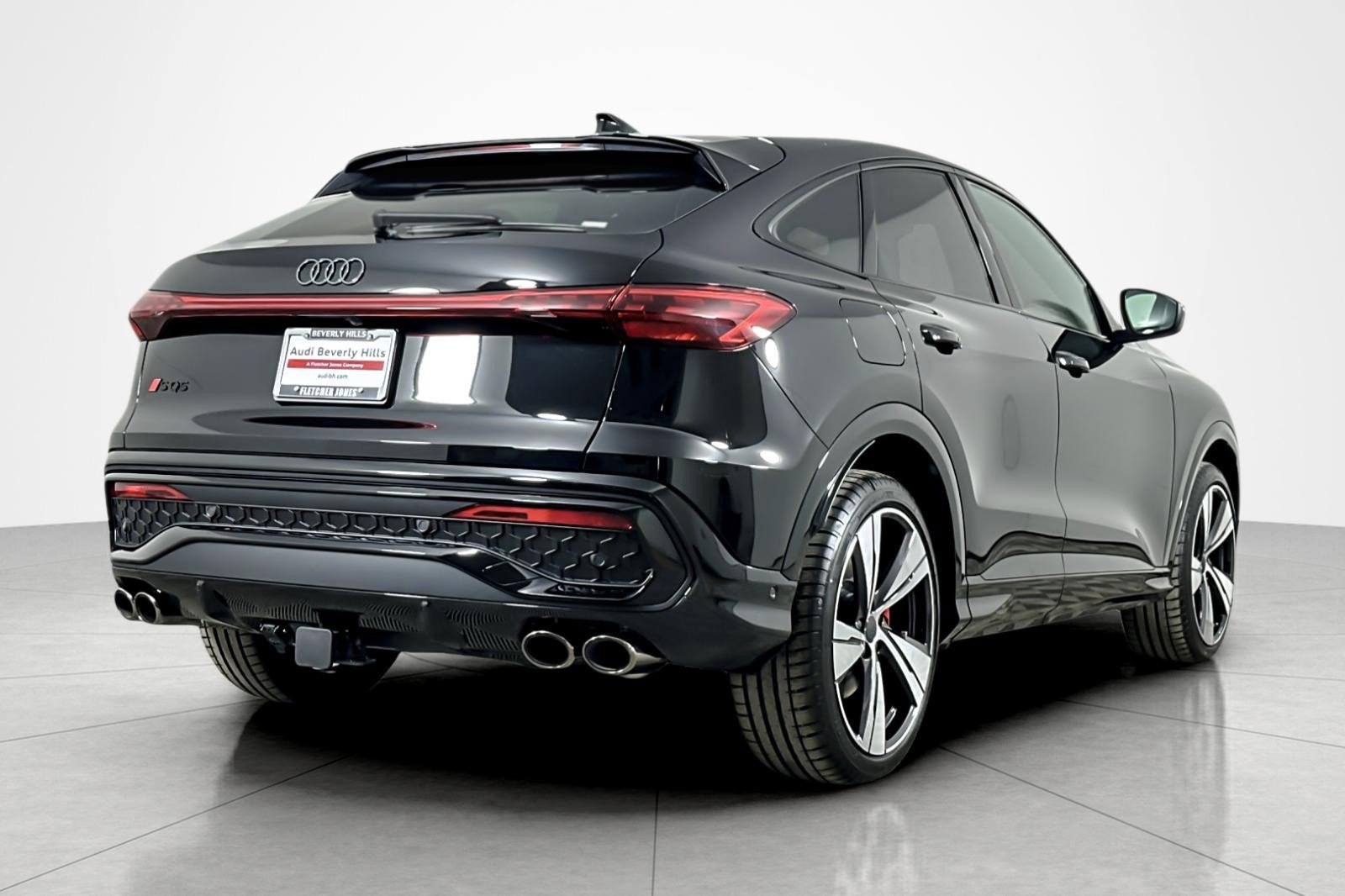 New 2026 Audi SQ5 Premium Plus image 6