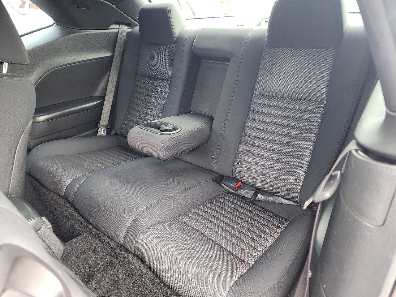 Used 2012 Dodge Challenger R/T RWD image 16