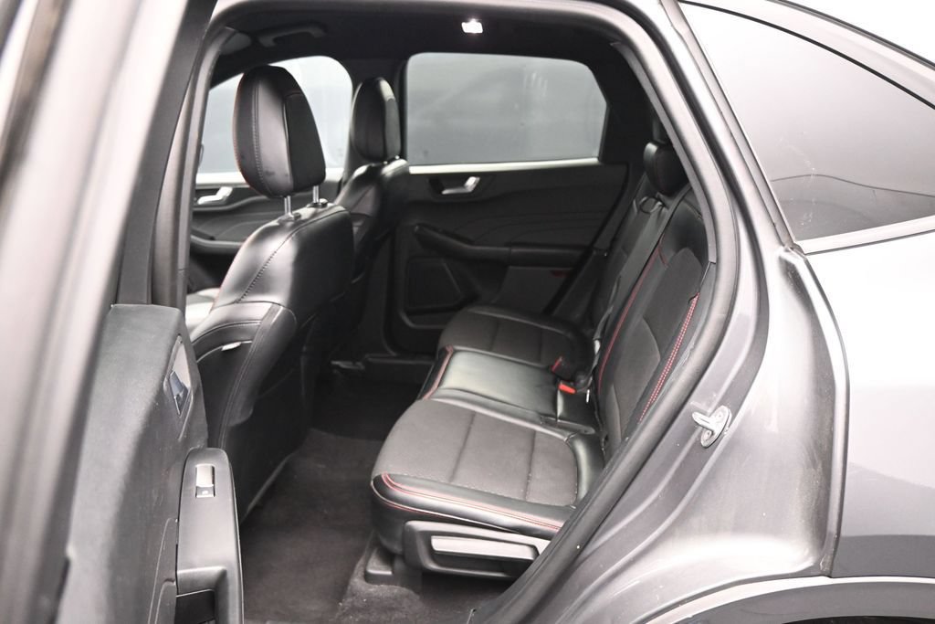 Used 2023 Ford Escape ST-Line AWD/4WD image 24