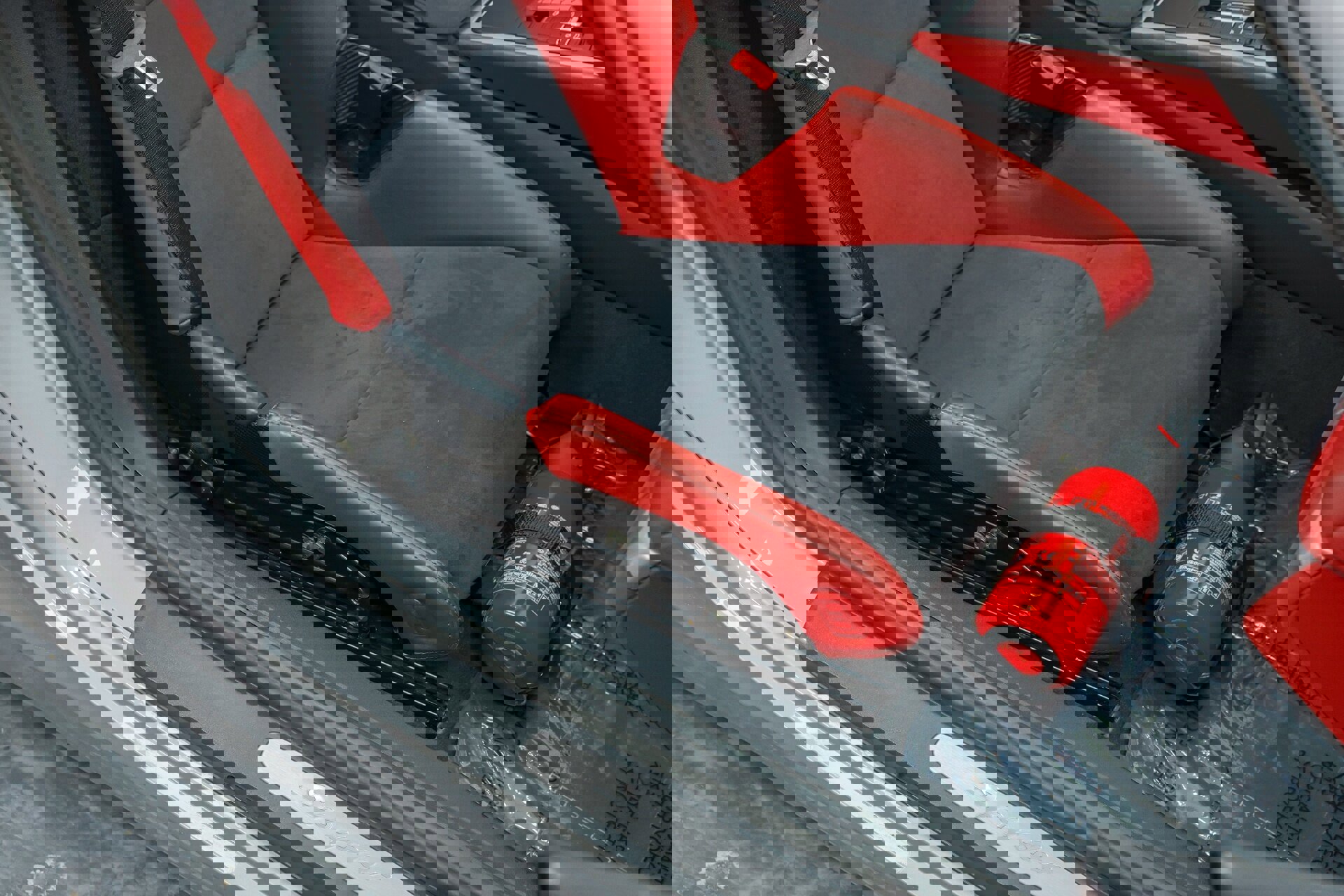 Used 2016 Porsche Boxster Spyder image 90