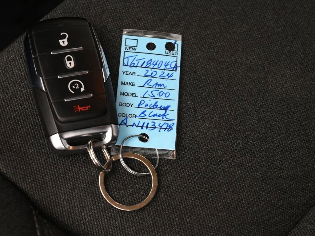 Used 2024 RAM 1500 Big Horn image 18