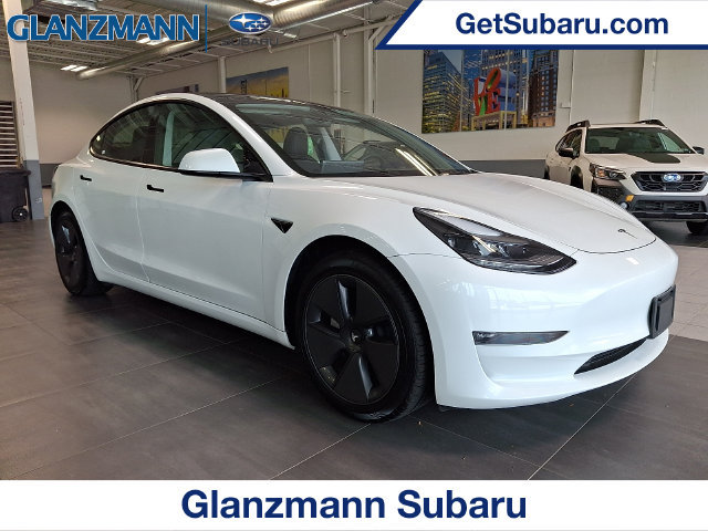 Used 2023 Tesla Model 3 Standard Range RWD image 1
