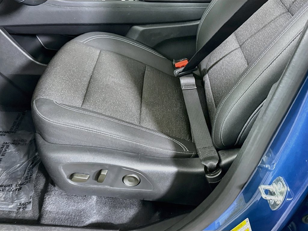 Used 2024 Chevrolet Traverse LT AWD/4WD image 24