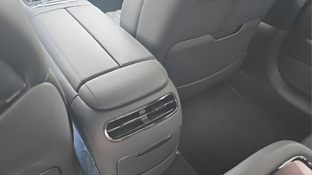 New 2026 Genesis G90 3.5T Prestige AWD/4WD image 11