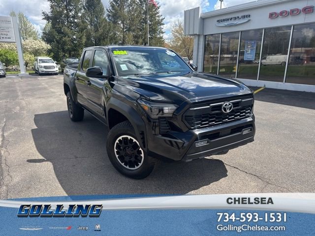 Used 2024 Toyota Tacoma TRD Off-Road AWD/4WD image 1