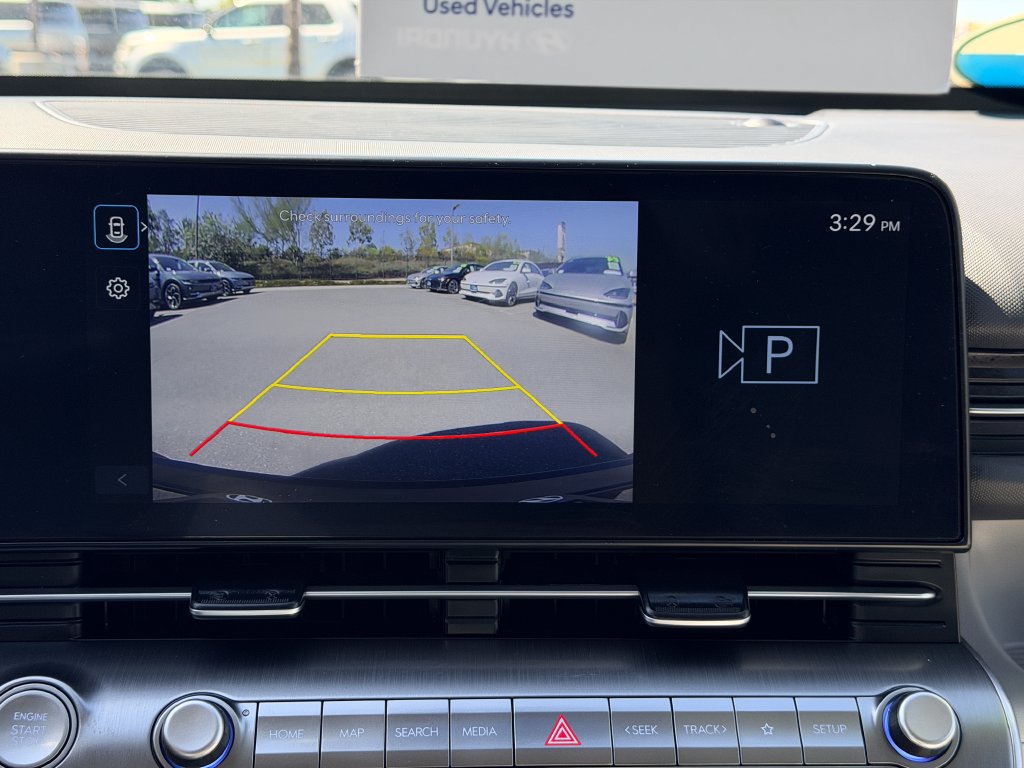 Certified 2025 Hyundai Kona SEL FWD image 30