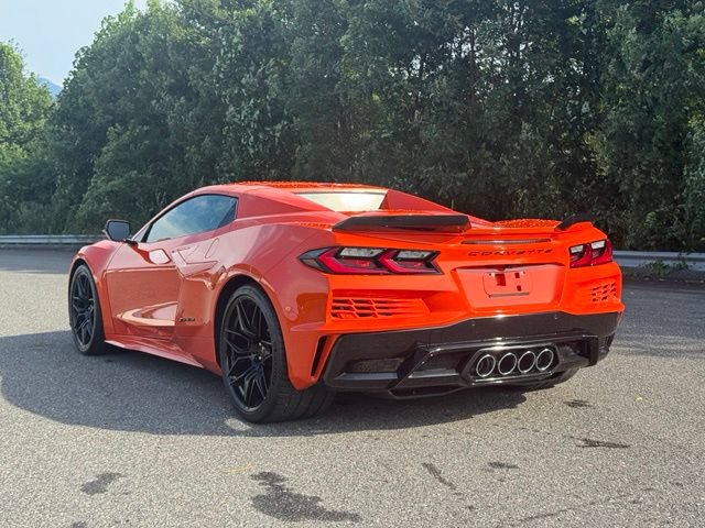 Used 2026 Chevrolet Corvette Z06 RWD image 5