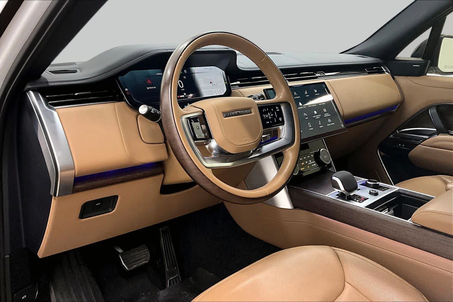 Used 2023 Land Rover Range Rover SE AWD/4WD image 17