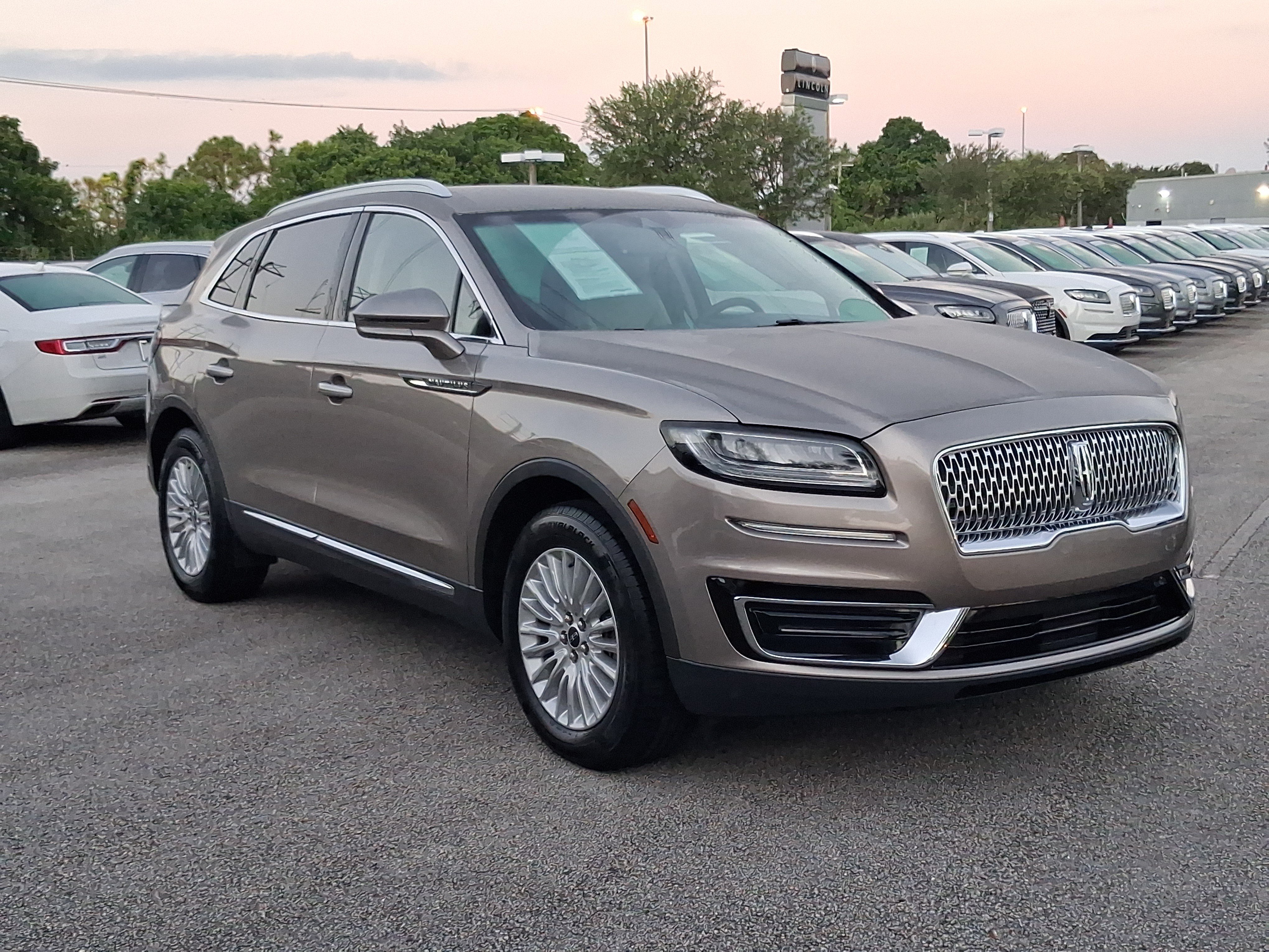 Used 2019 Lincoln Nautilus FWD image 22
