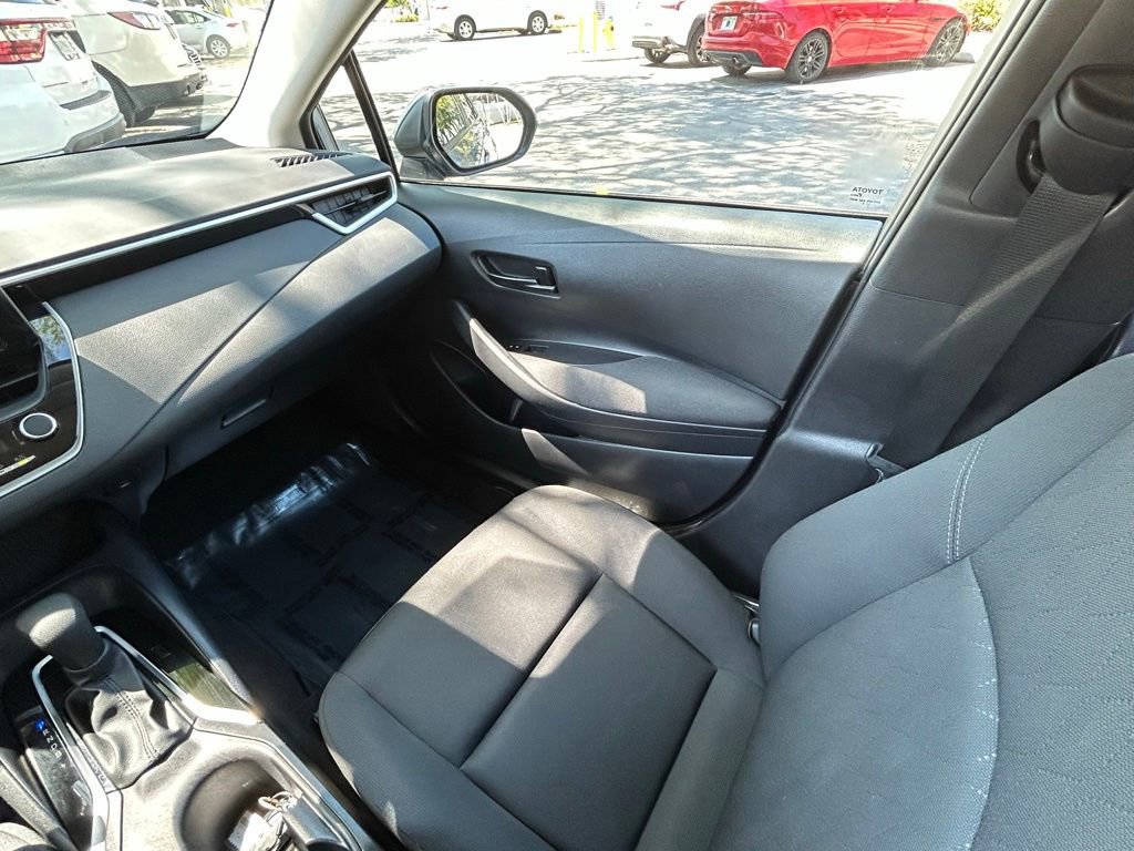 Used 2024 Toyota Corolla LE image 11