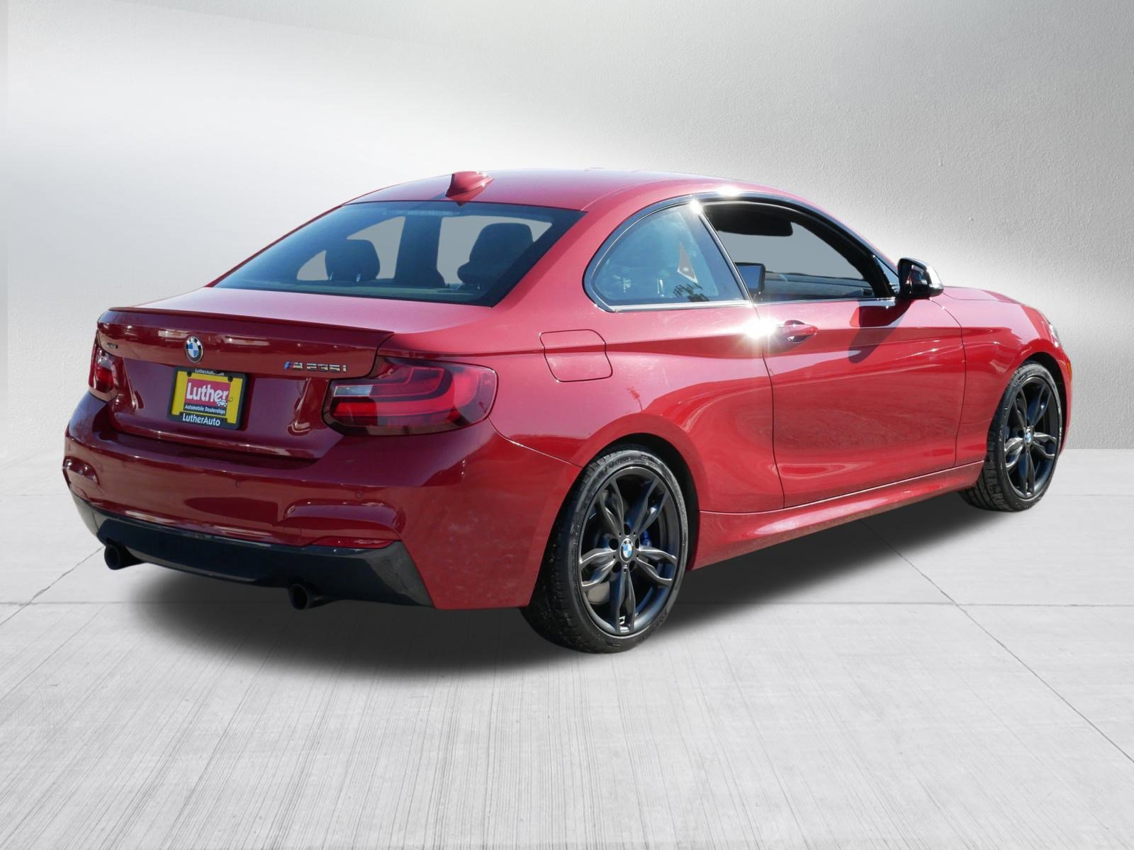 Used 2016 BMW M235i xDrive Coupe image 7