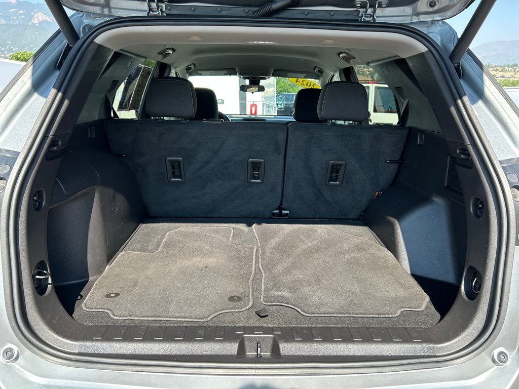Used 2024 Chevrolet Equinox LT AWD/4WD image 5