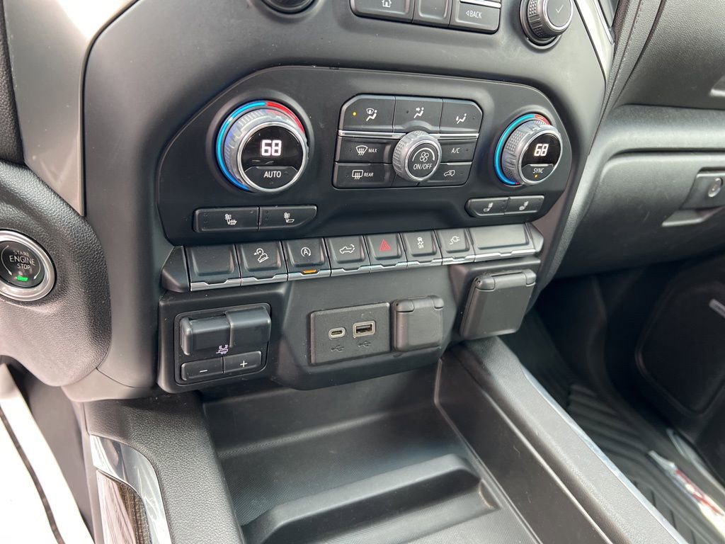 Used 2020 Chevrolet Silverado 1500 LT Trail Boss image 14