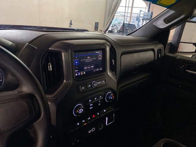 Used 2024 Chevrolet Silverado 2500 Custom w/ Custom Value Package image 13