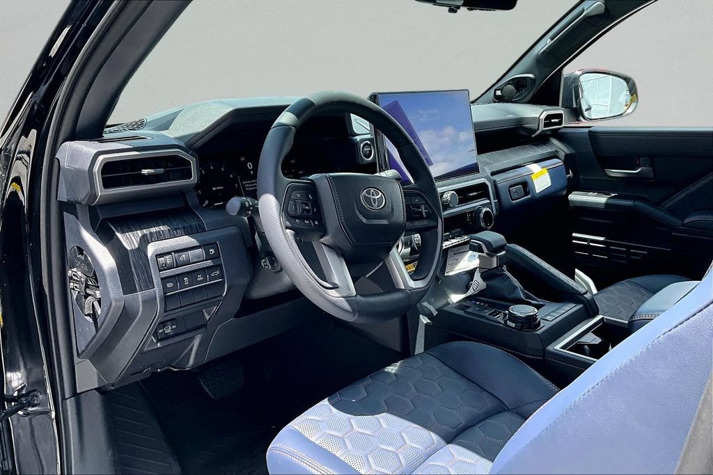 New 2026 Toyota 4Runner Platinum AWD/4WD image 5