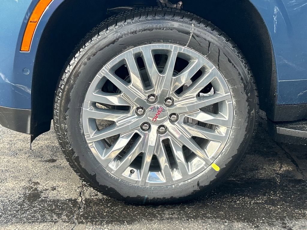 New 2026 GMC Yukon XL Denali AWD/4WD image 13