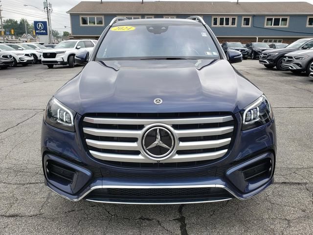 Used 2024 Mercedes-Benz GLS 450 4MATIC image 3